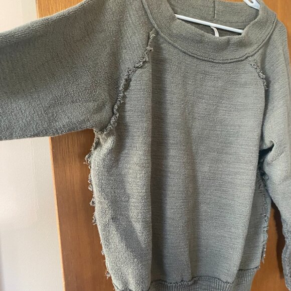 Free People Olive Green Sweater/sweatshirt - Picture 3 of 3